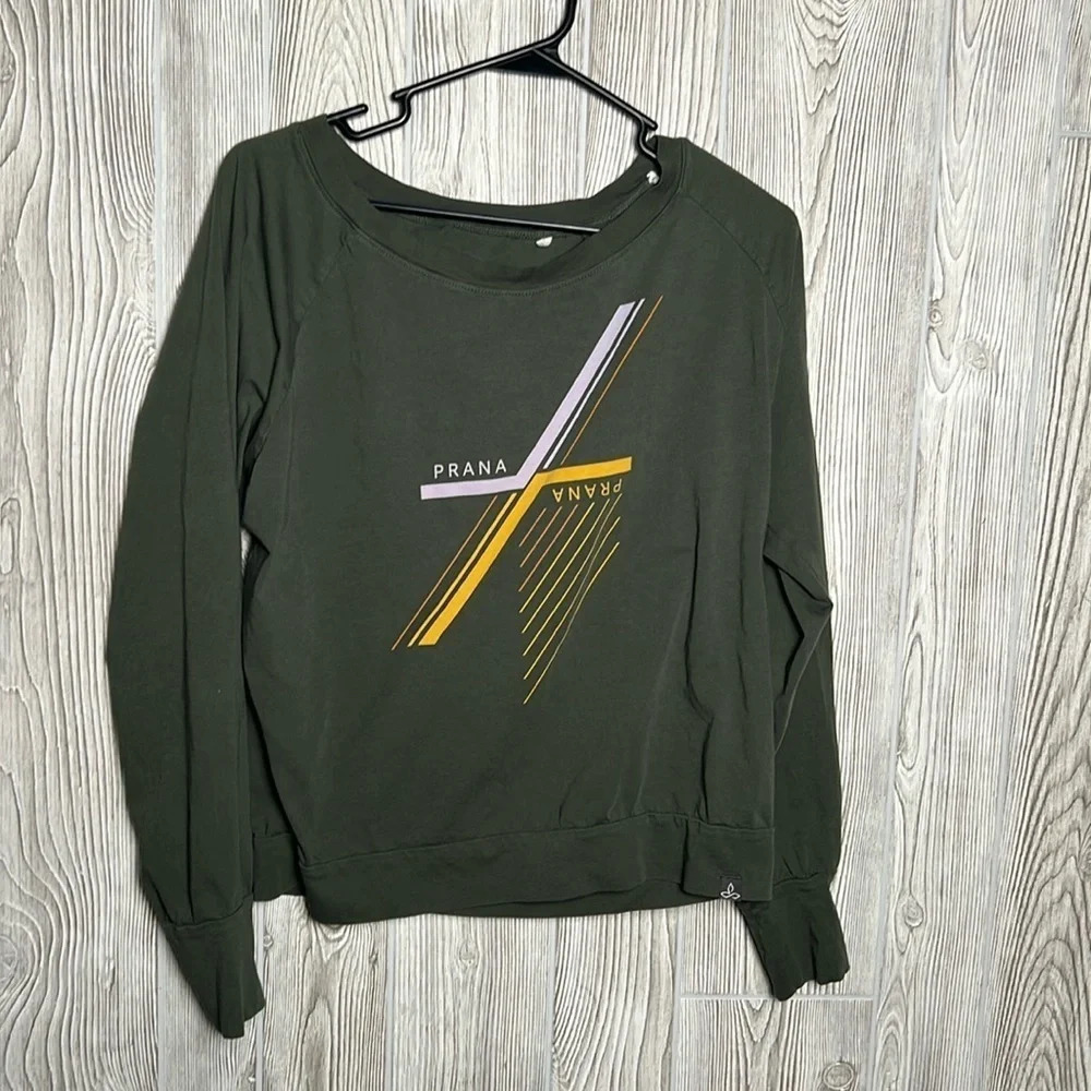 Prana long sleeve size large Green